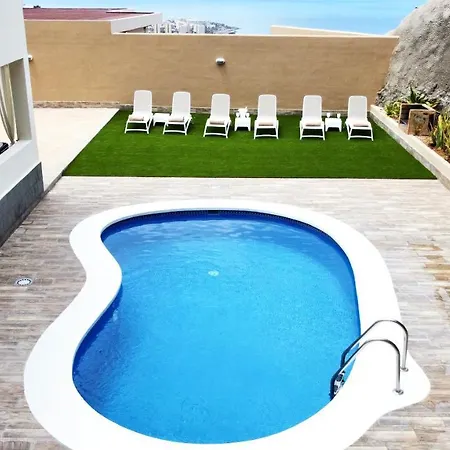 Luxury Villa Masca Private Heated Pool Free Car Except Christmas Villa